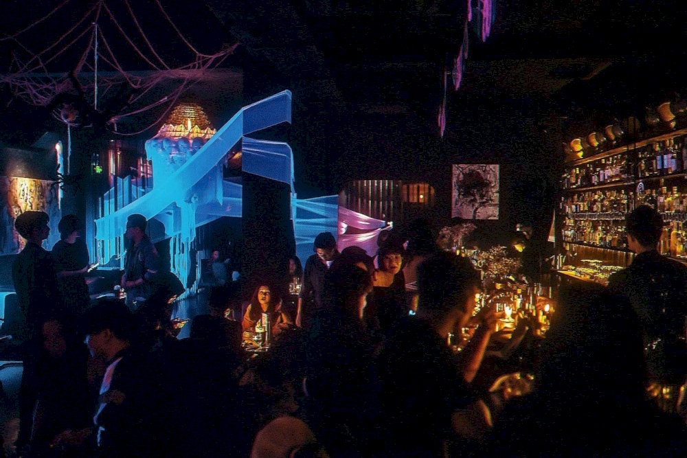 A mesmerizing blend of lights and music